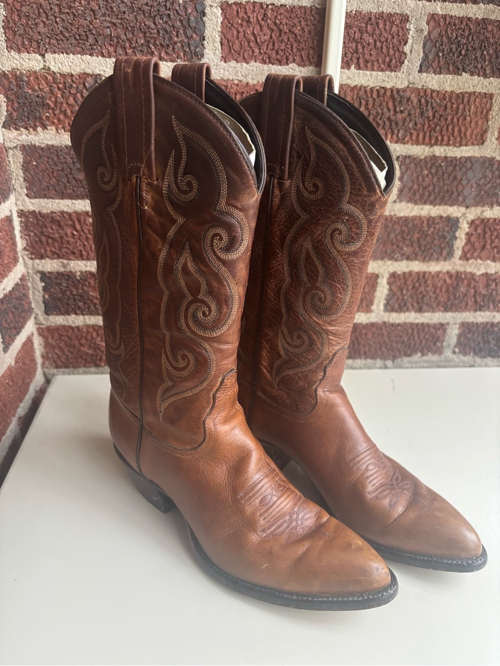 Classic Brown Leather Cowboy Boots - women